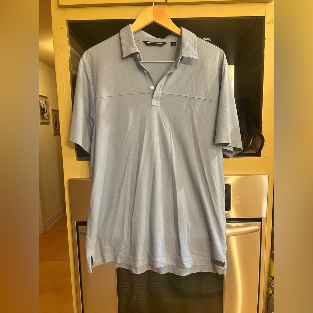 EUC Men’s Travis Mathew Light Blue Polo Sz. L